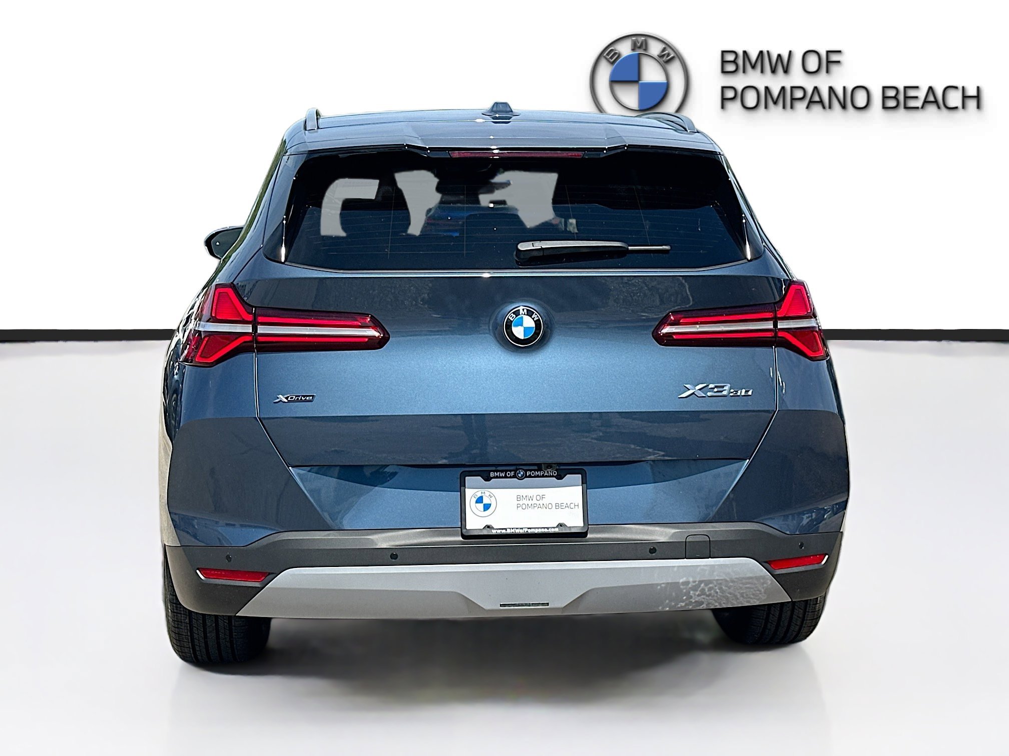 New 2026 Arctic Race Blue Metallic BMW 30 xDrive image 5