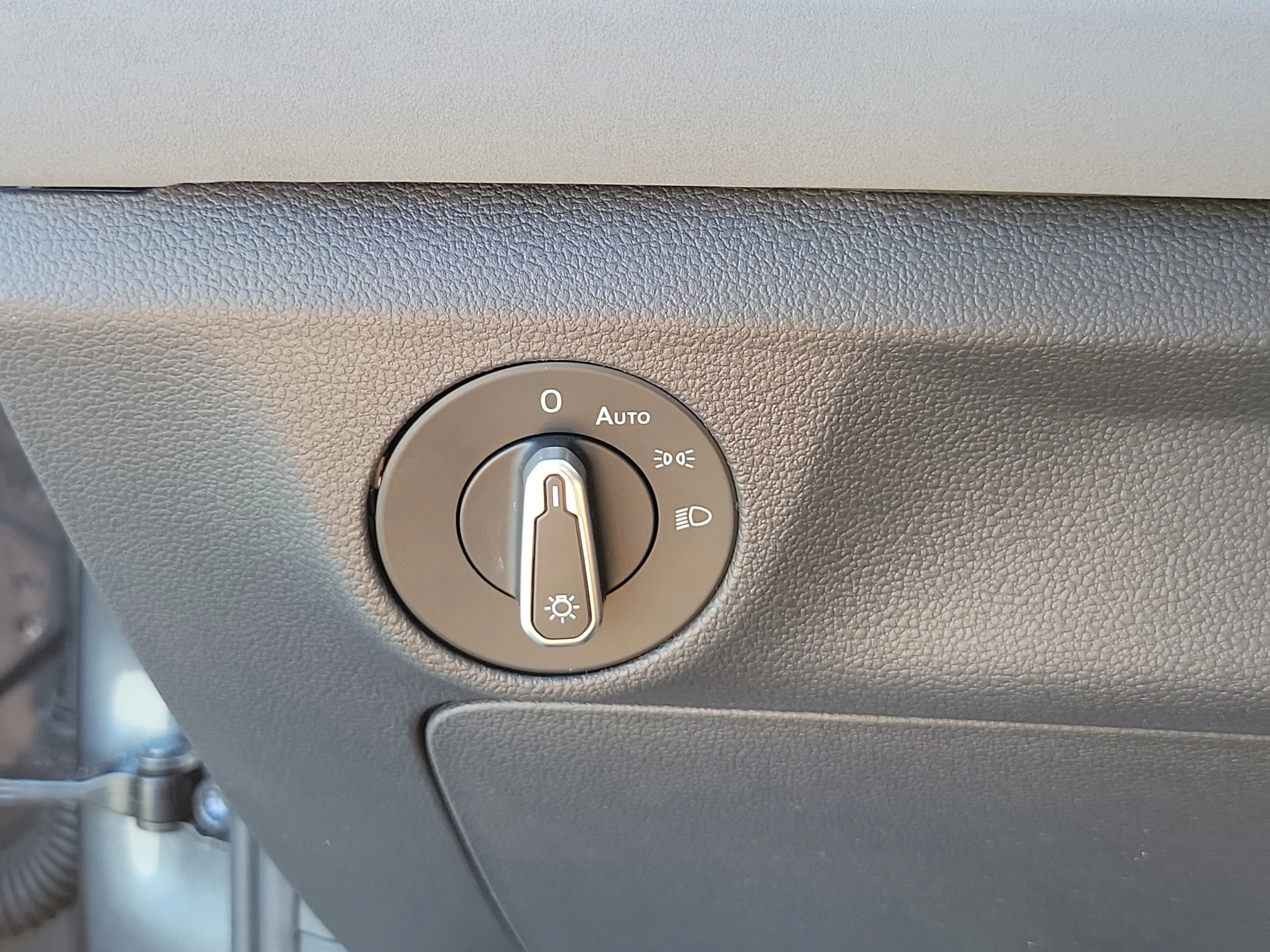 New 2026 Gray Volkswagen 1.5T SE image 22