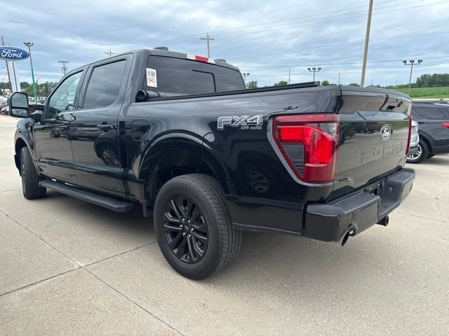 Used 2024 Black Ford XLT image 3