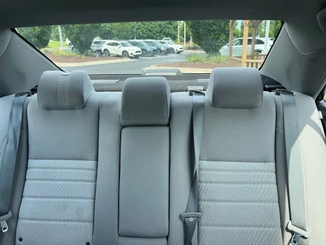 Used 2016 Super White Toyota LE image 11