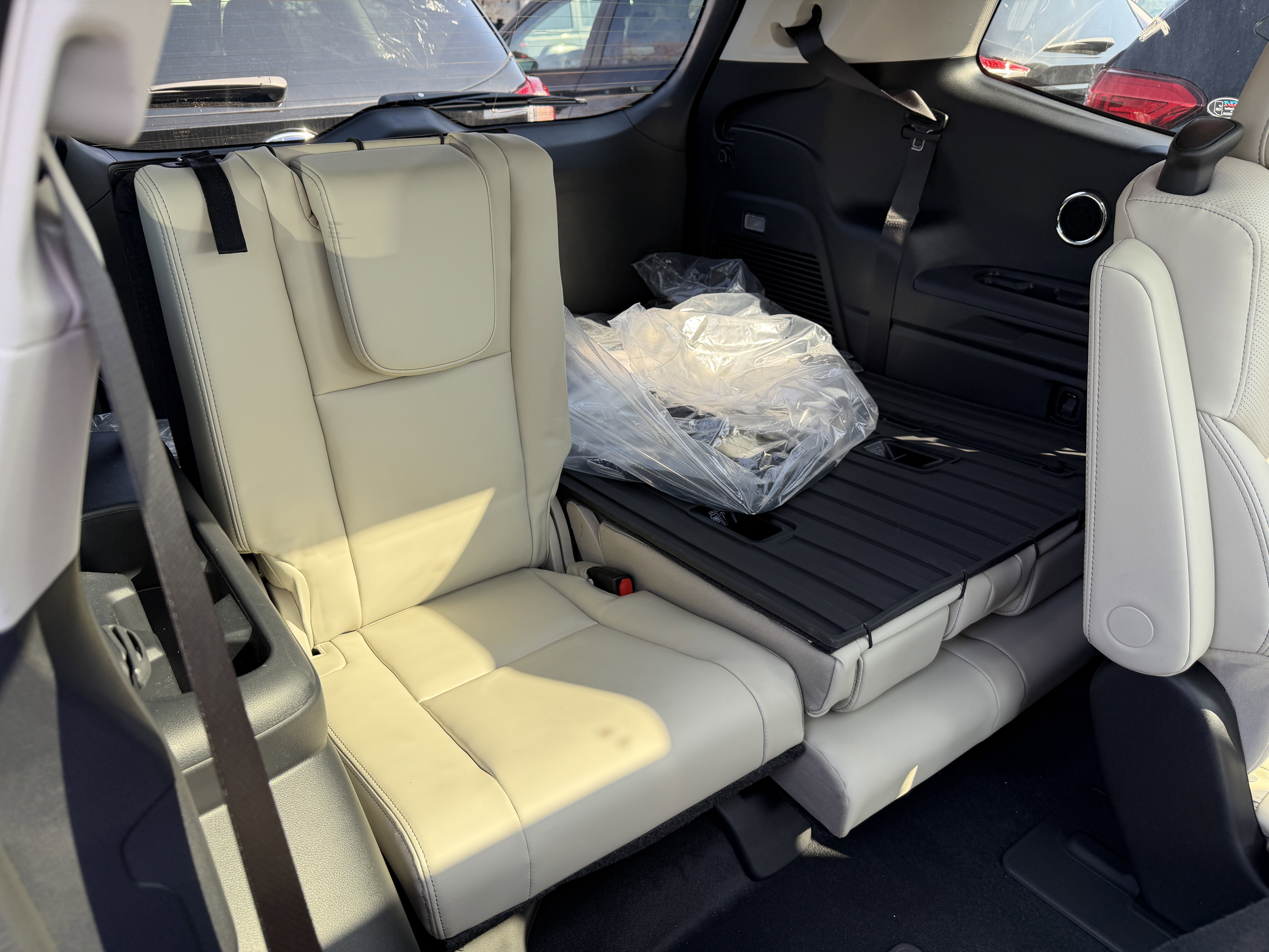2026 Subaru Ascent Limited - Photo 28