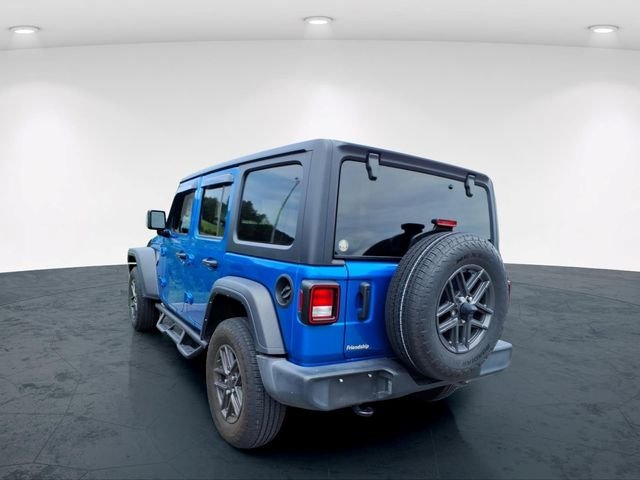 Used 2024 Blue Jeep Sport S image 19