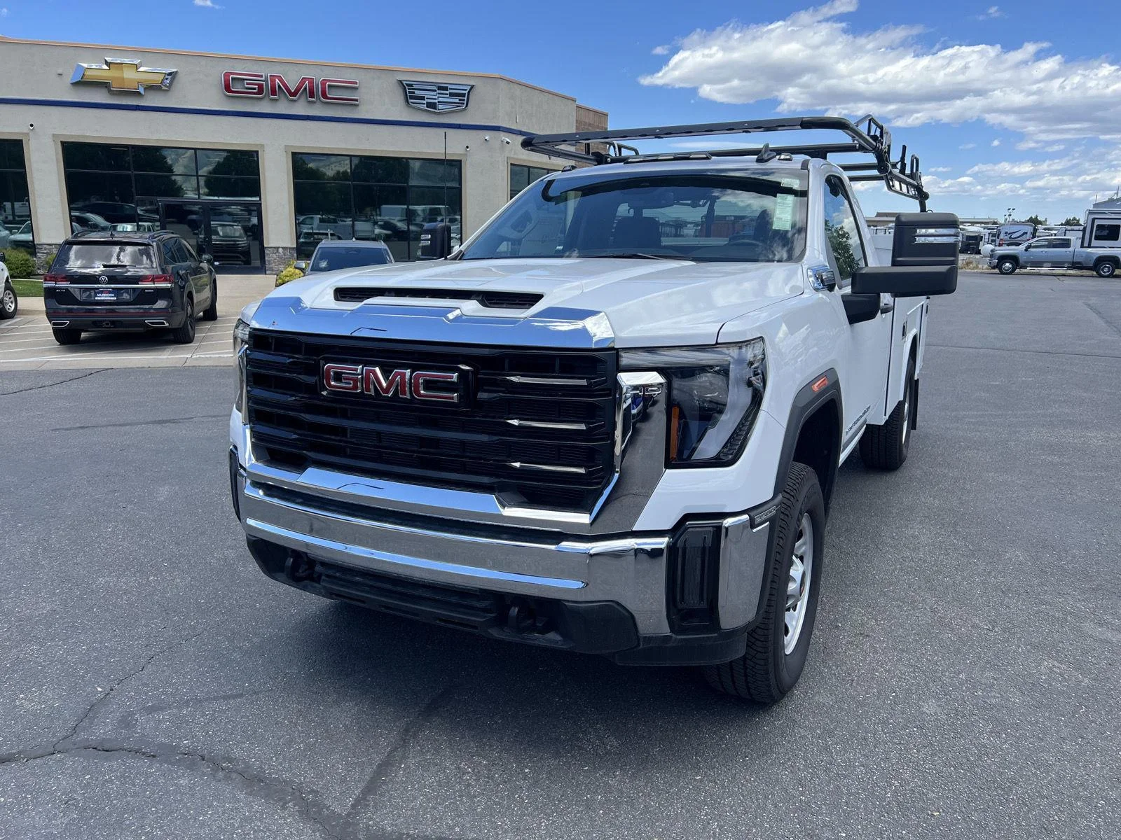 2025 GMC Sierra 3500HD Pro - Photo 9