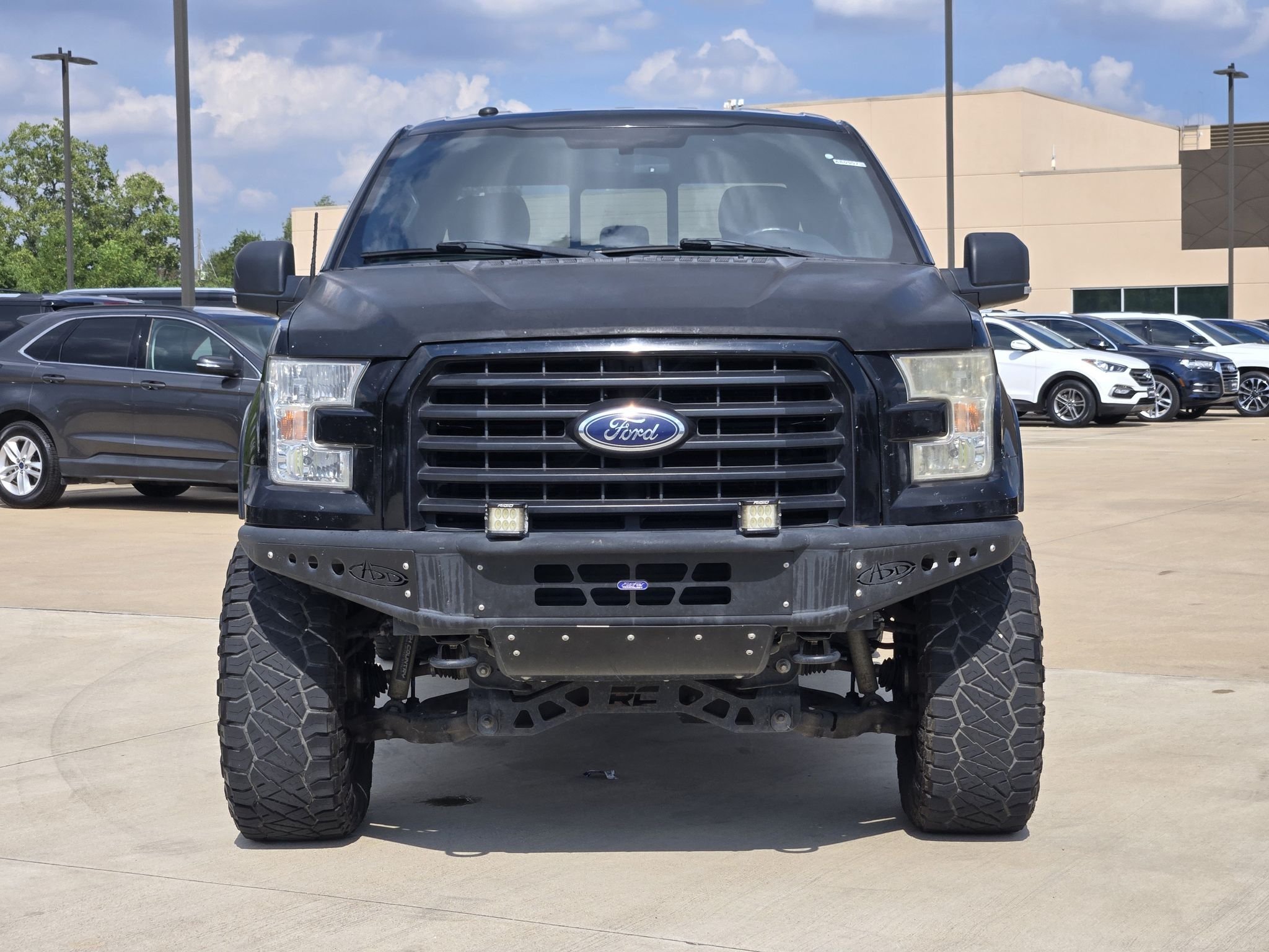 Used 2017 Shadow Black Ford XLT image 2