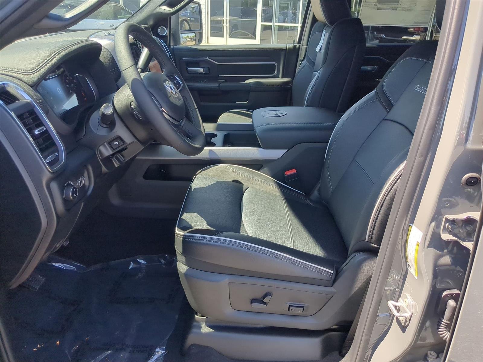 New 2026 Ceramic Gray Clear-Coat Exterior Paint RAM Laramie image 14