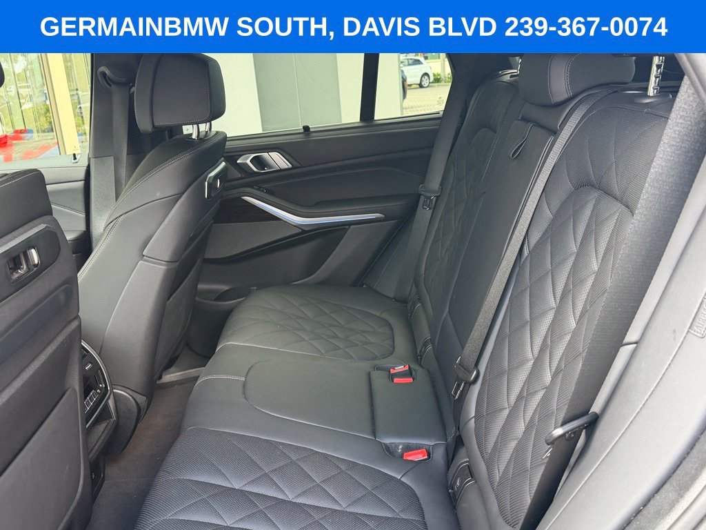 Certified Used 2024 Blue BMW xDrive40i image 18