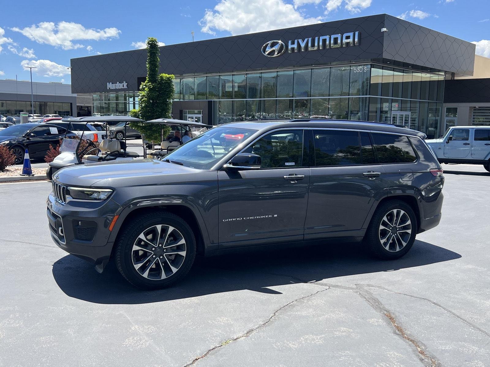 2023 Jeep Grand Cherokee L Overland 4x4's photo
