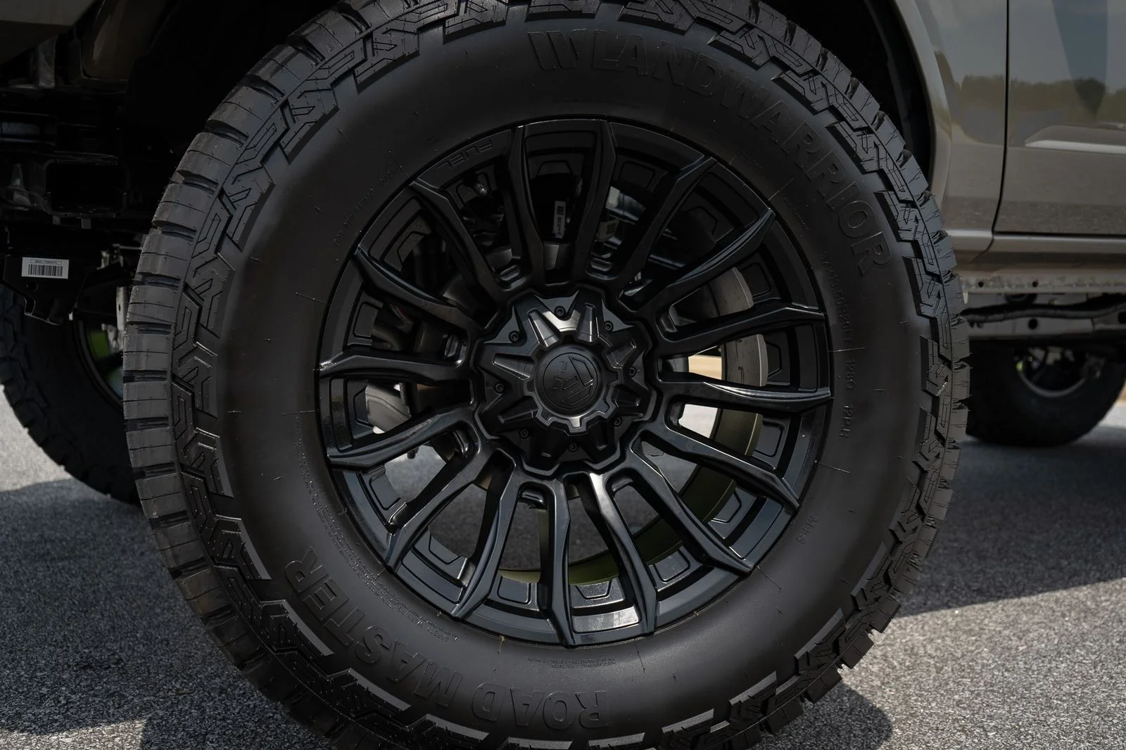 Used 2026 Gray Ford Big Bend image 7