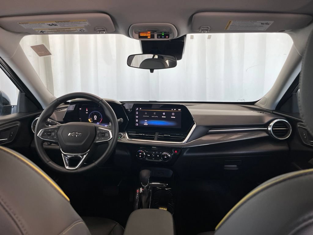 2025 Chevrolet Trax Activ - Photo 9