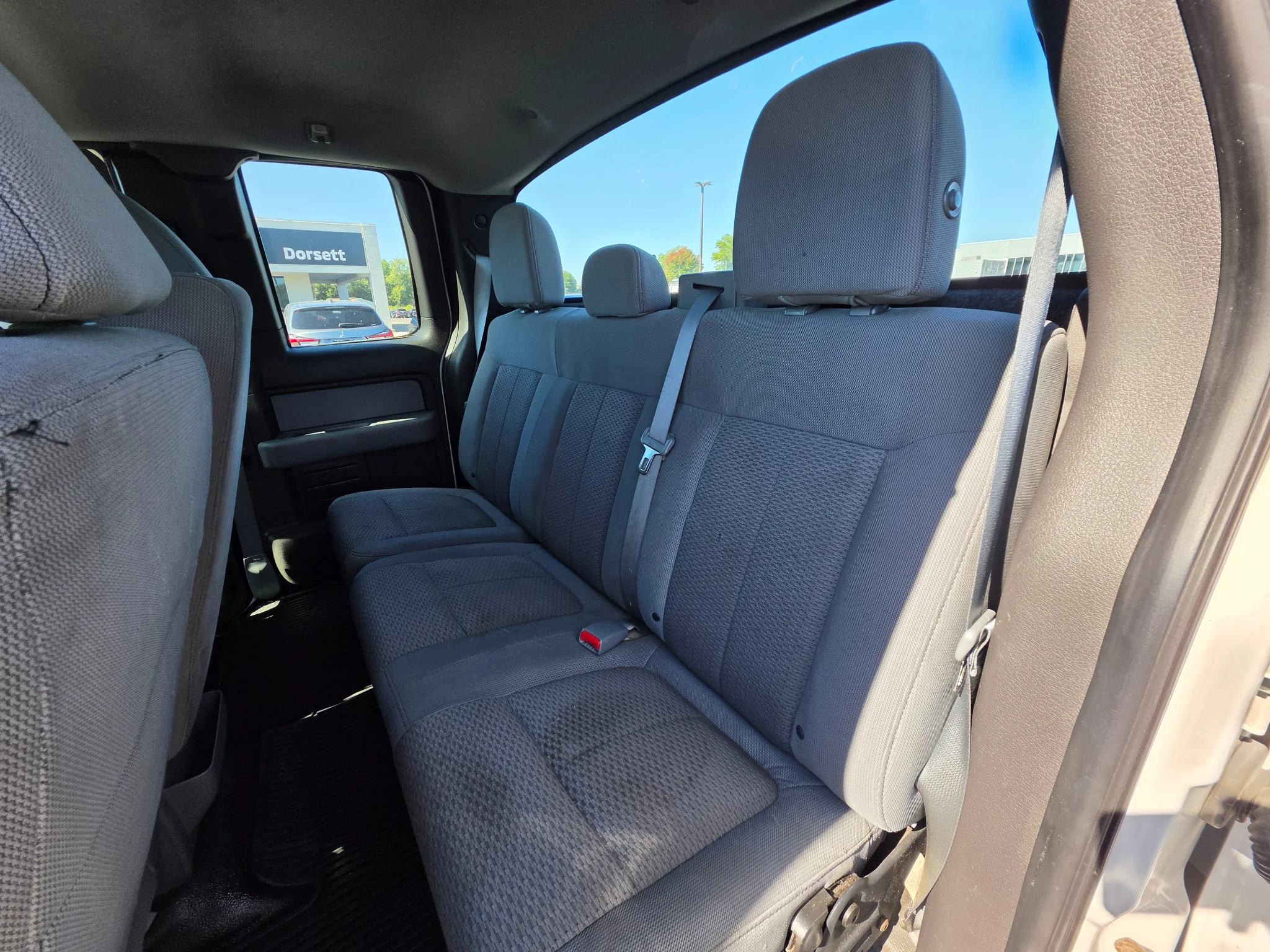 Used 2014 Oxford White Ford XL image 13