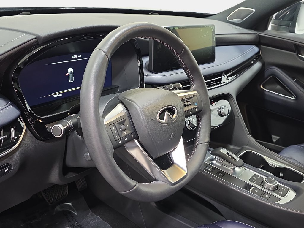 Certified Used 2026 Mineral Black INFINITI SPORT image 12
