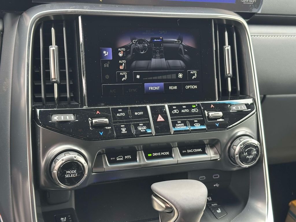 2026 Lexus LX 600 Luxury - Photo 22