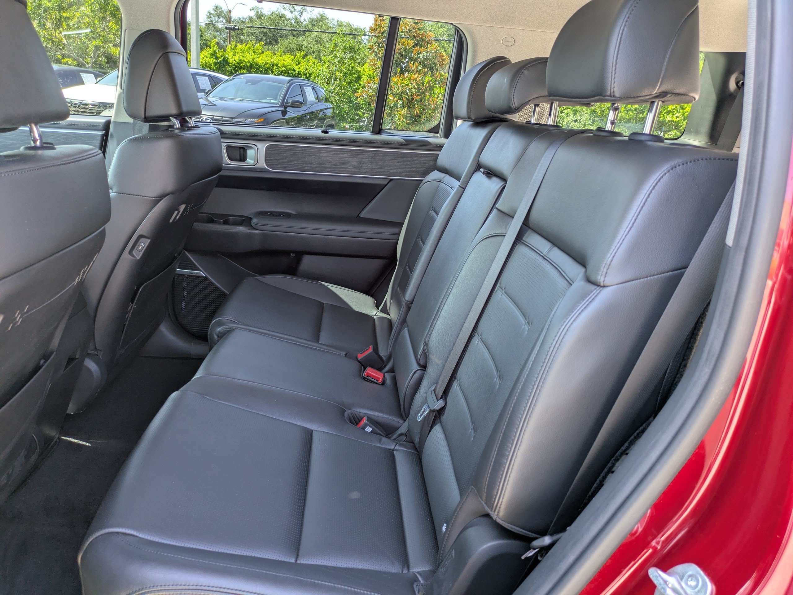 2024 Hyundai Santa Fe Limited HEV - Photo 13