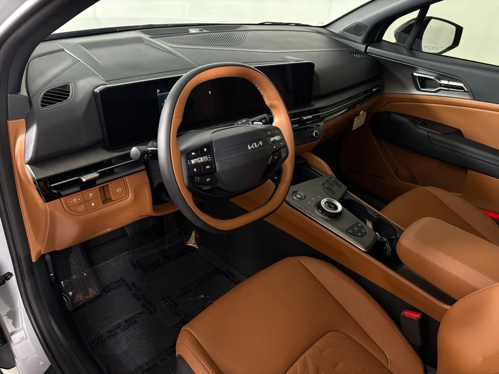 New 2026 Wolf Gray Kia X-Line image 17