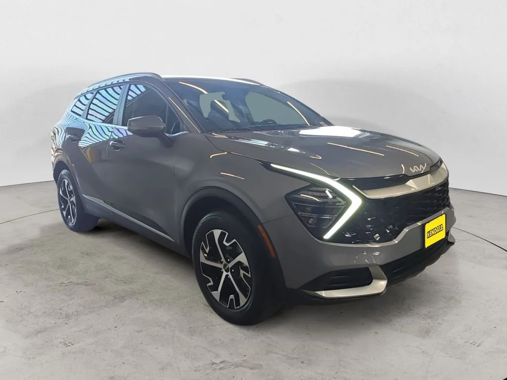 Certified Used 2024 Silver Kia EX image 3
