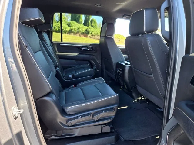 Used 2025 Gray Chevrolet Premier image 20