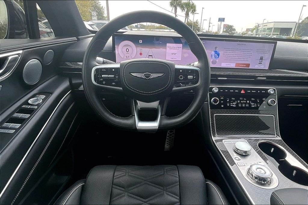 Used 2025 Black Genesis 3.5T e-SC image 8