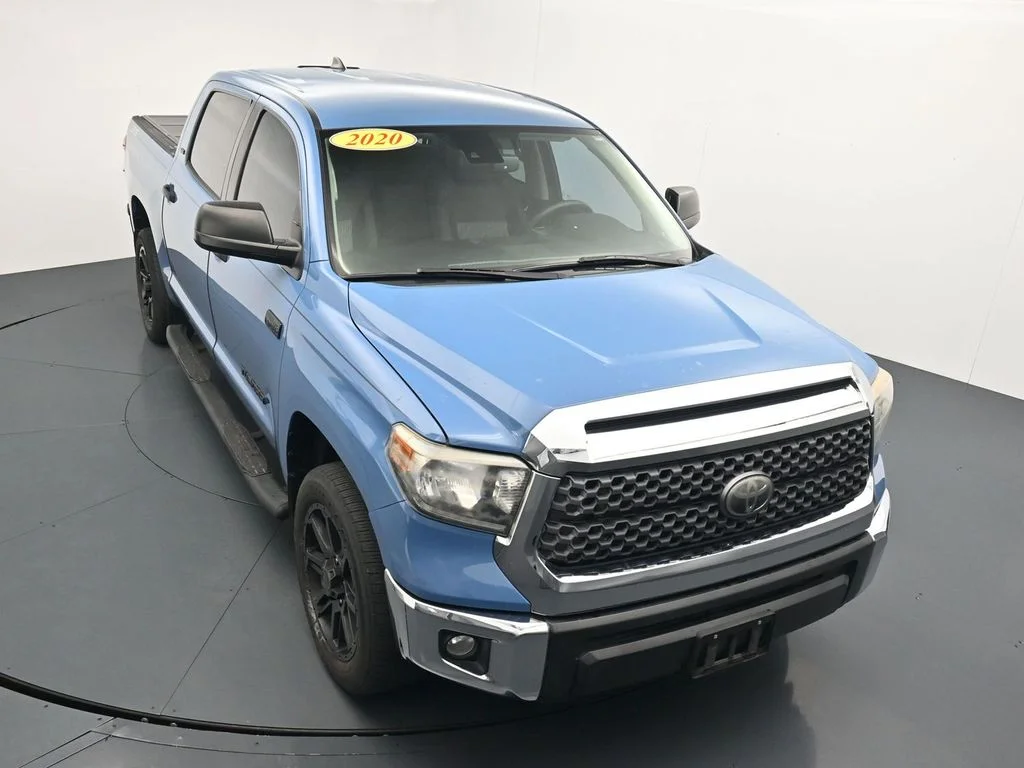 Used 2020 Blue Toyota SR5 image 23