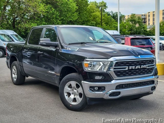 2023 RAM 1500 Big Horn/Lone Star 4x4 Crew Cab 5'7's photo