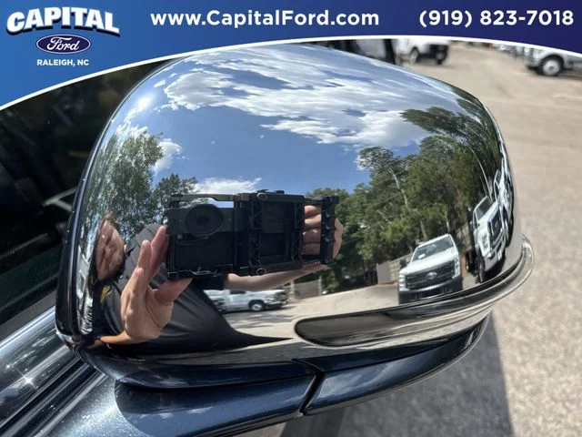 Used 2020 Blue Lincoln Black Label image 12
