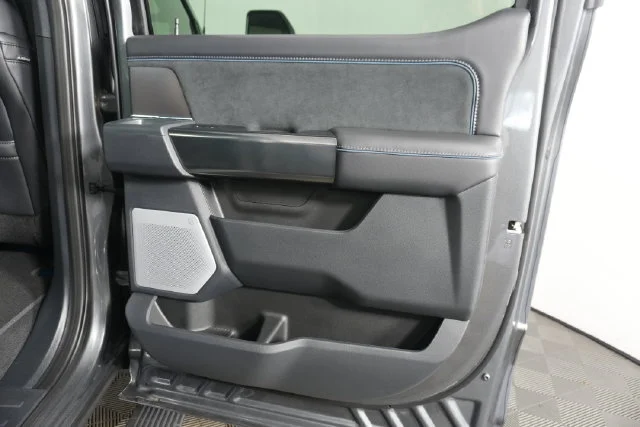 New 2027 Carbonized Gray Metallic Ford F-250® Platinum® image 36