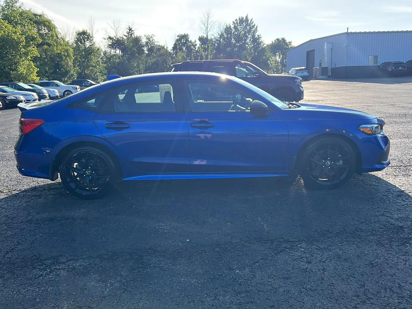 Used 2022 Aegean Blue Metallic Honda  image 23