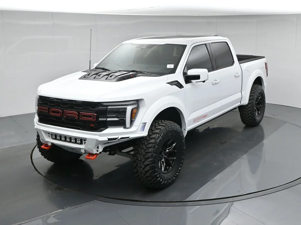 New 2026 Oxford White Ford Raptor image 40