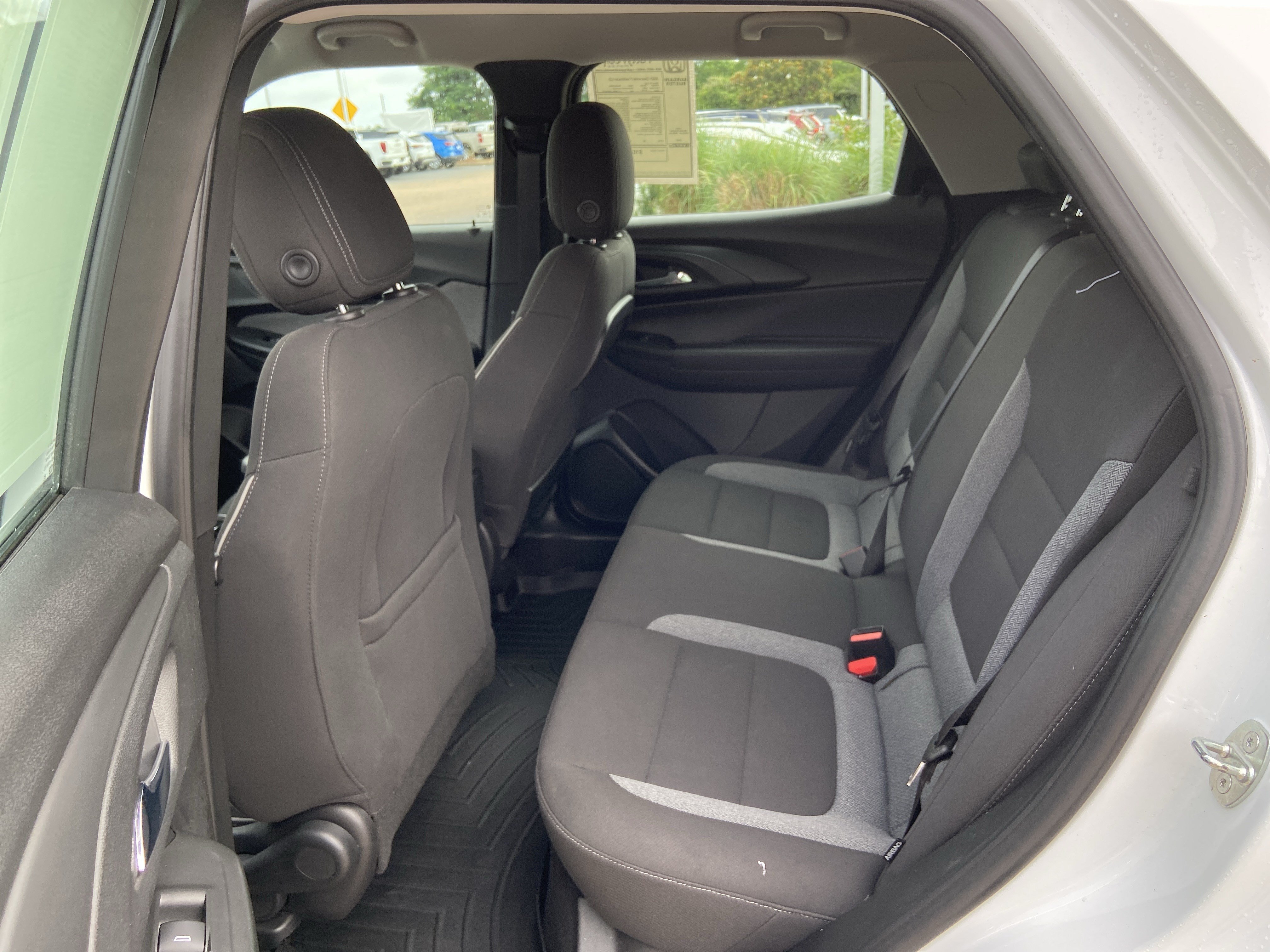 Used 2021 Summit White Chevrolet LS image 44