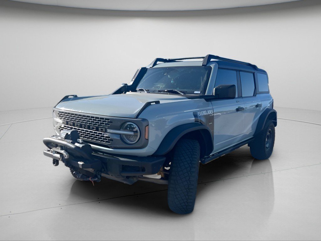 Used 2023 Cactus Gray Ford Everglades image 14