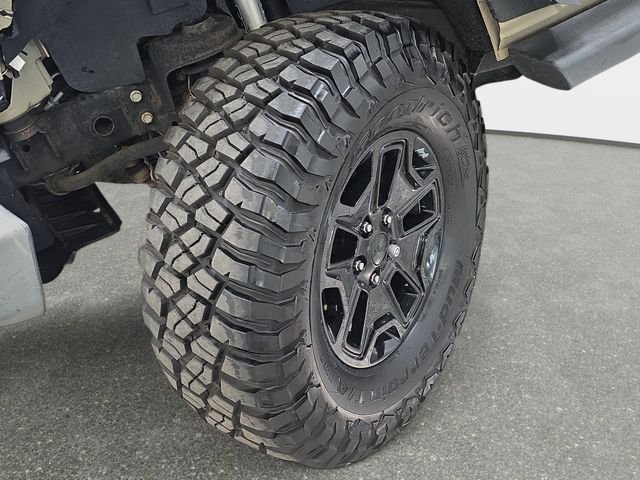 Used 2018 Gobi Clearcoat Jeep Unlimited Willys Wheeler image 28