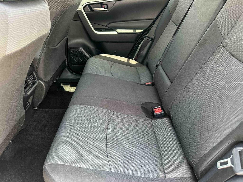Used 2024 Silver Toyota XLE image 18