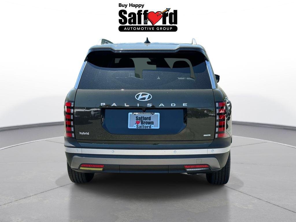 New 2026 Titan Green Hyundai SEL 8P image 6
