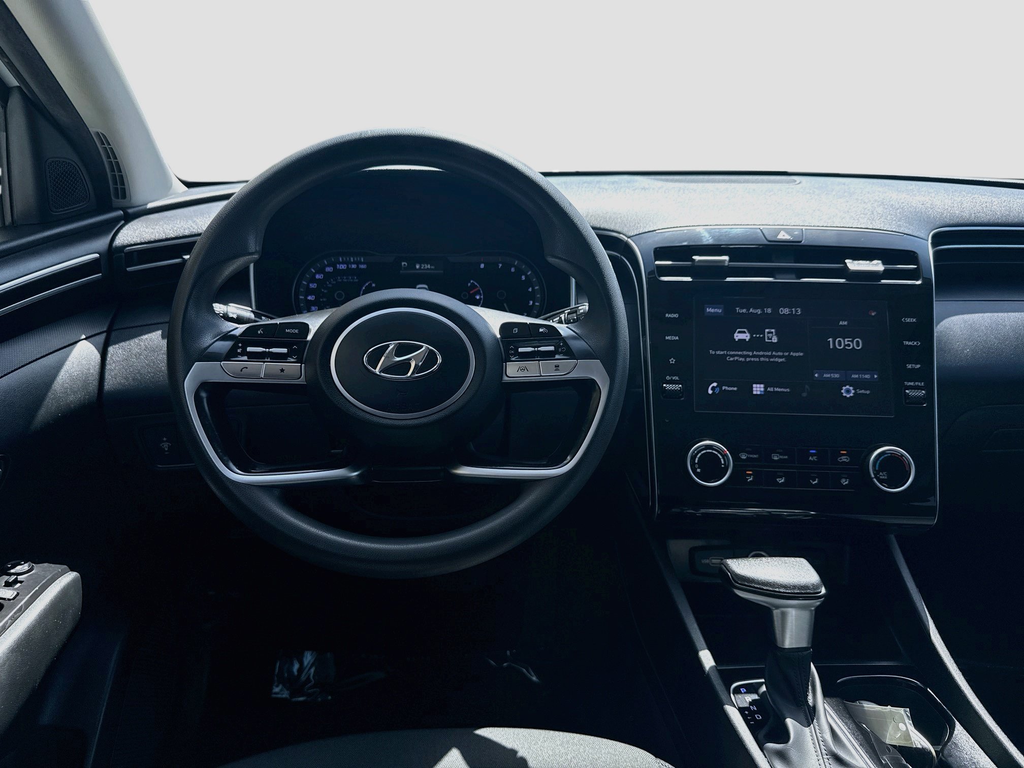 Used 2022 Quartz White Hyundai SEL image 18
