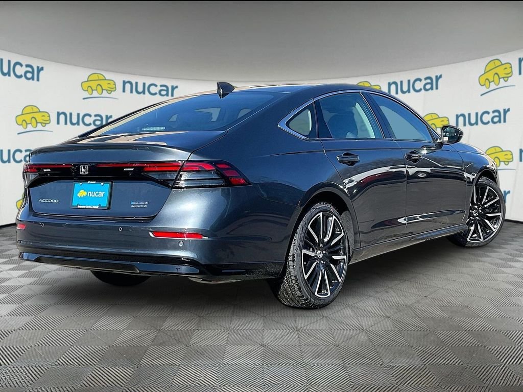 2026 Honda Accord Hybrid — photo 7
