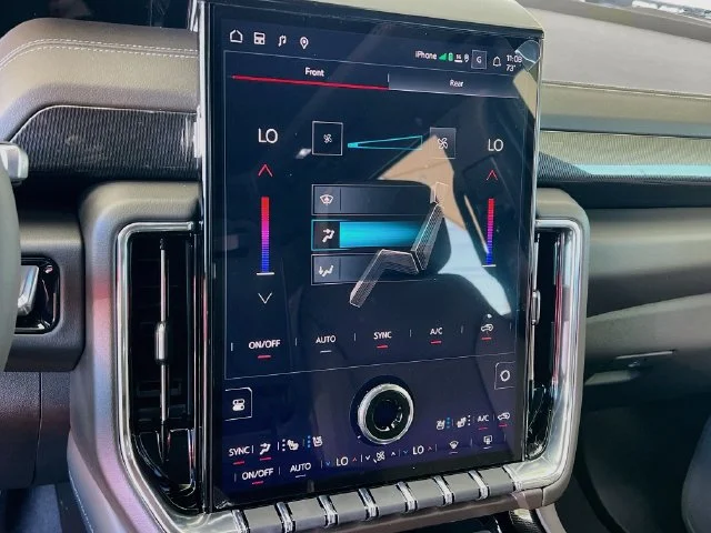 2027 GMC Yukon Elevation - Photo 11