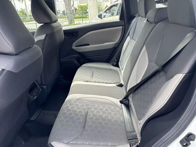 New 2026 CRYSTAL WHITE PEARL Subaru Standard Model image 22