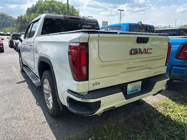 Used 2020 White GMC Denali image 4