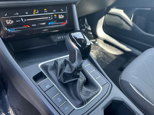 New 2026 Silver Volkswagen 1.5T Sport image 25