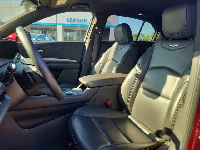 2024 Cadillac XT4 Premium Luxury - Photo 22