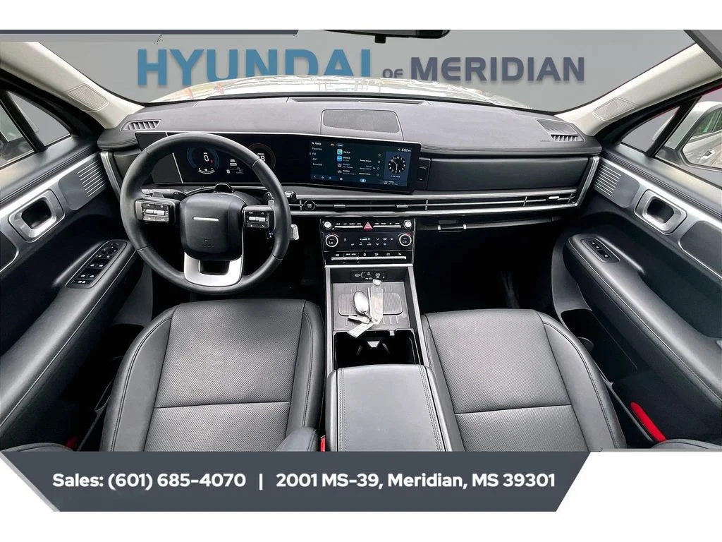Used 2025 SHIMMERING SILVER Hyundai SEL image 13