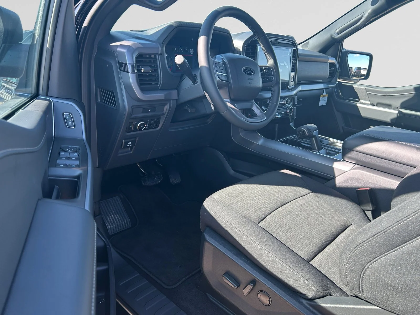 New 2026 Antimatter Blue Metallic Ford XLT image 13