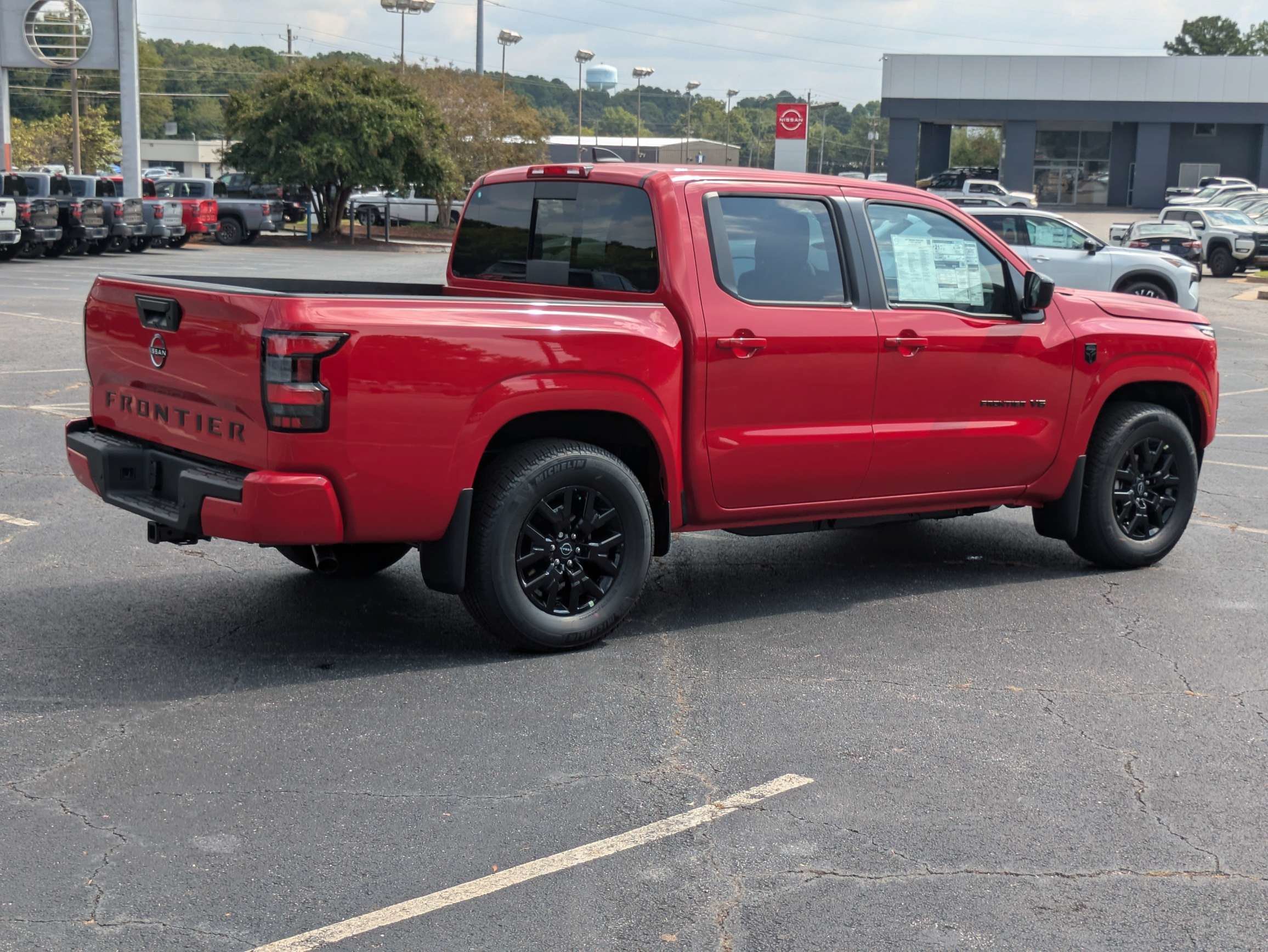 Used 2027 Red Nissan SV image 2