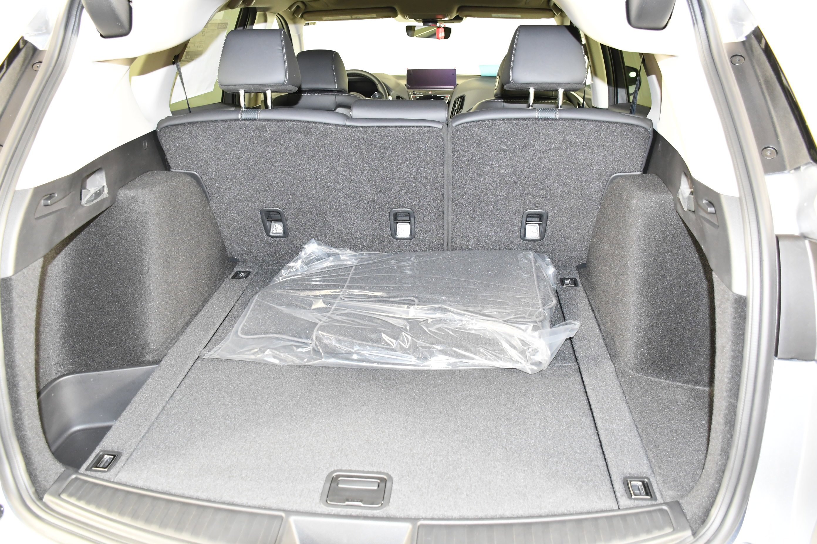 New 2026 Solar Silver Metallic Acura w/Technology Package image 16