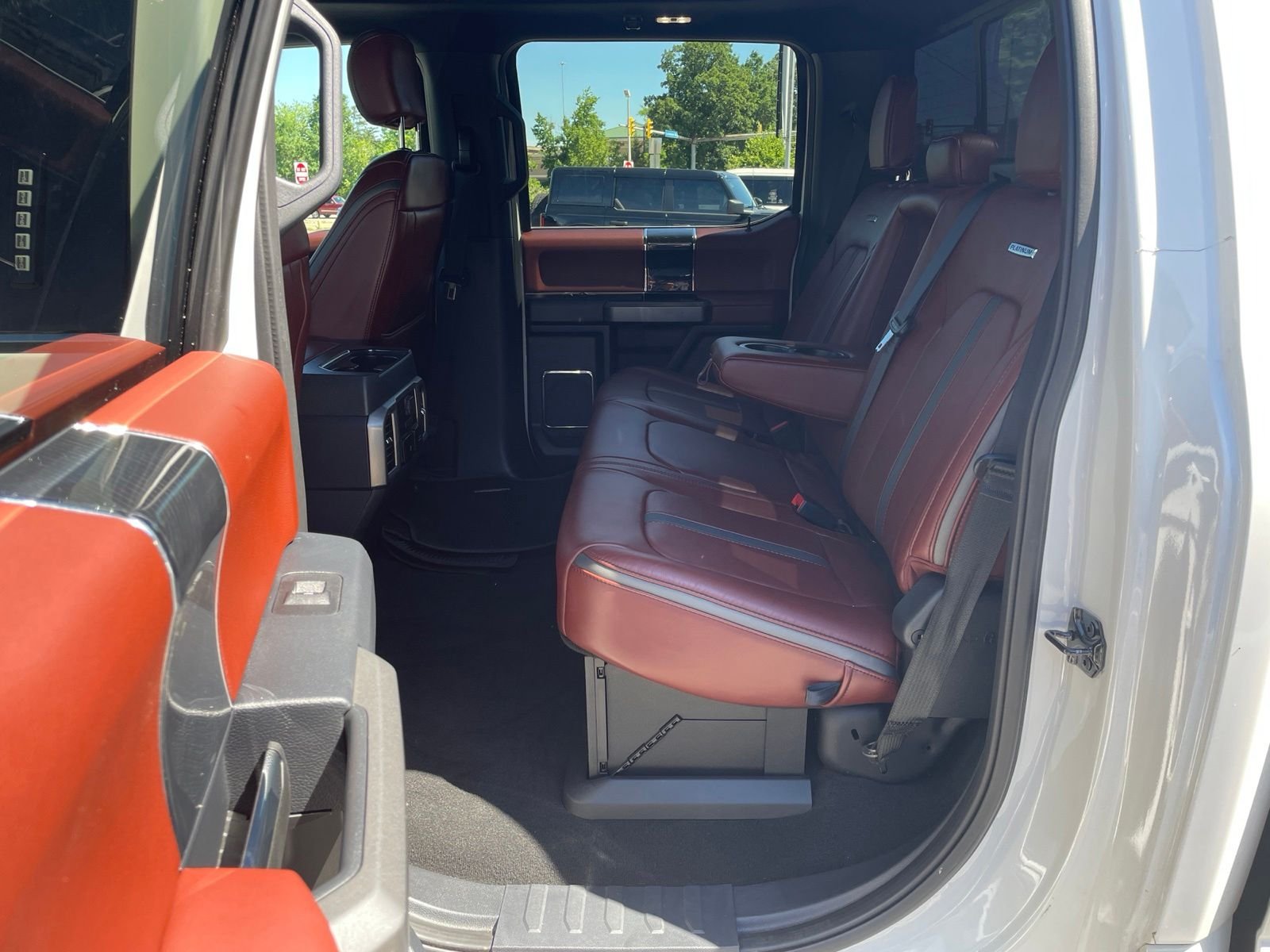 Used 2022 White Ford Platinum image 23