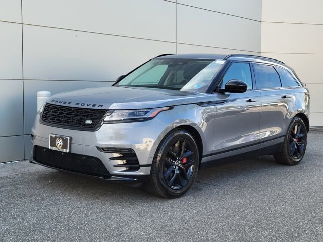 2025 Land Rover Range Rover Velar Dynamic SE