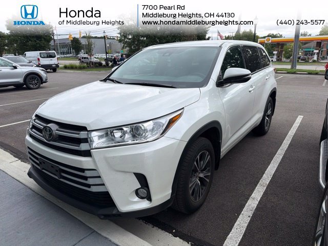 Used 2018 Blizzard Pearl Toyota LE Plus image 1