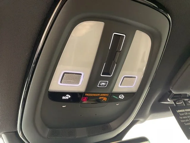 2025 Volvo XC90 Core - Photo 36