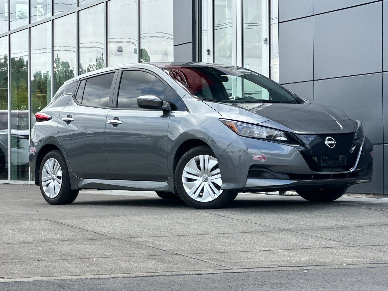 2023 Nissan Leaf