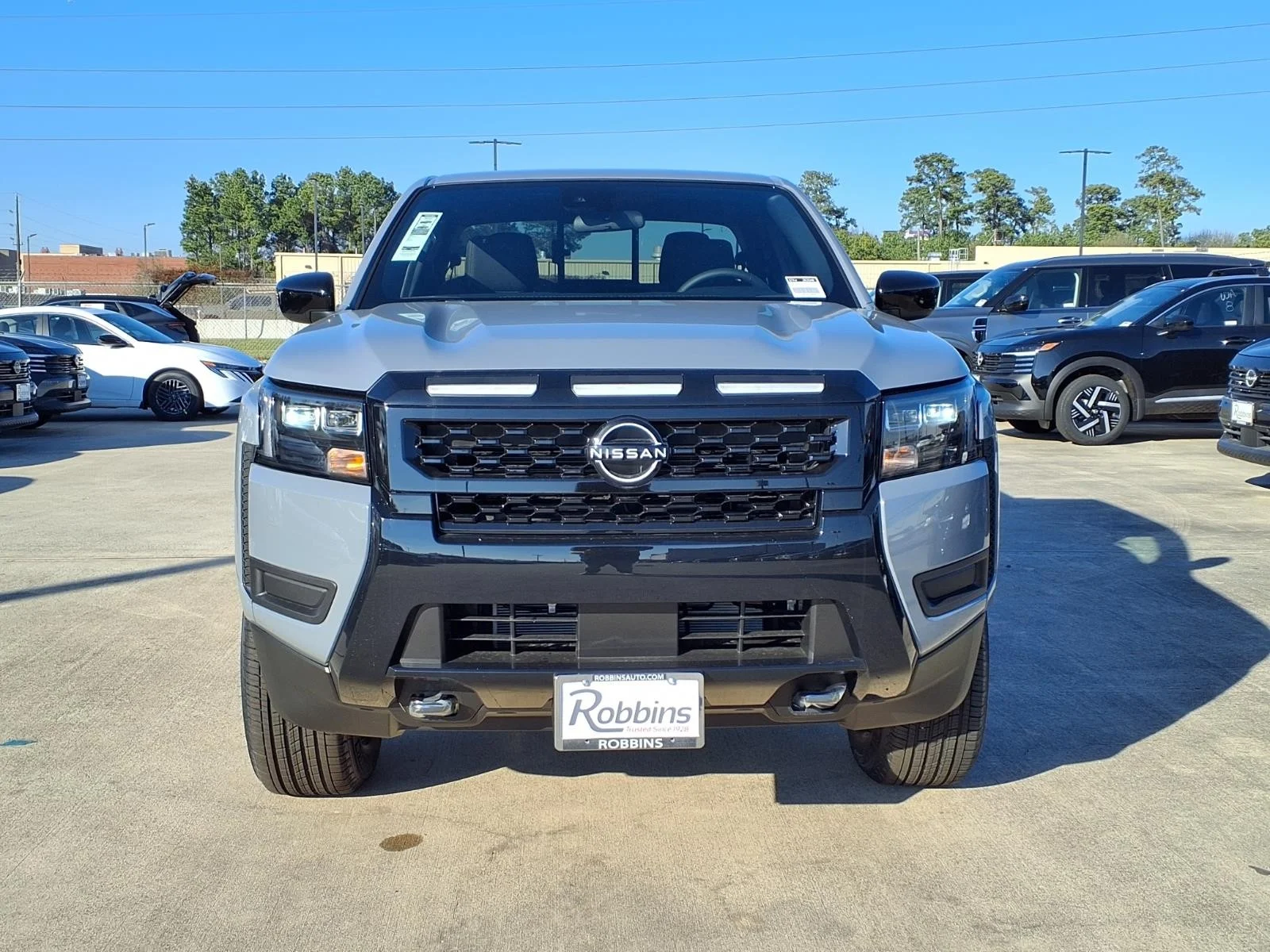 2026 Nissan Frontier Crew Cab SV - 4