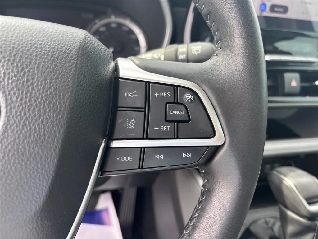Used 2024 Silver Toyota XLE image 18